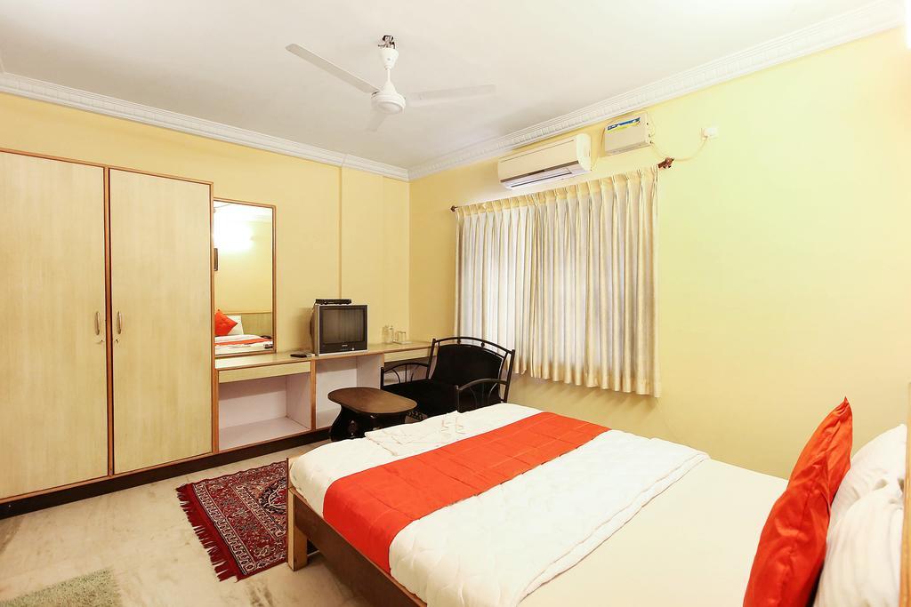Oyo 4606 Hotel Maple Green Suites Bangalore Rom bilde