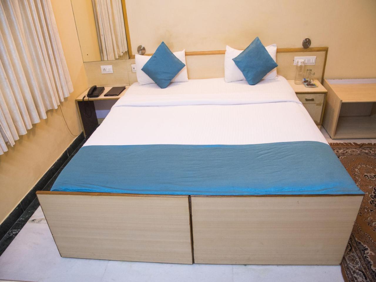 Oyo 4606 Hotel Maple Green Suites Bangalore Eksteriør bilde